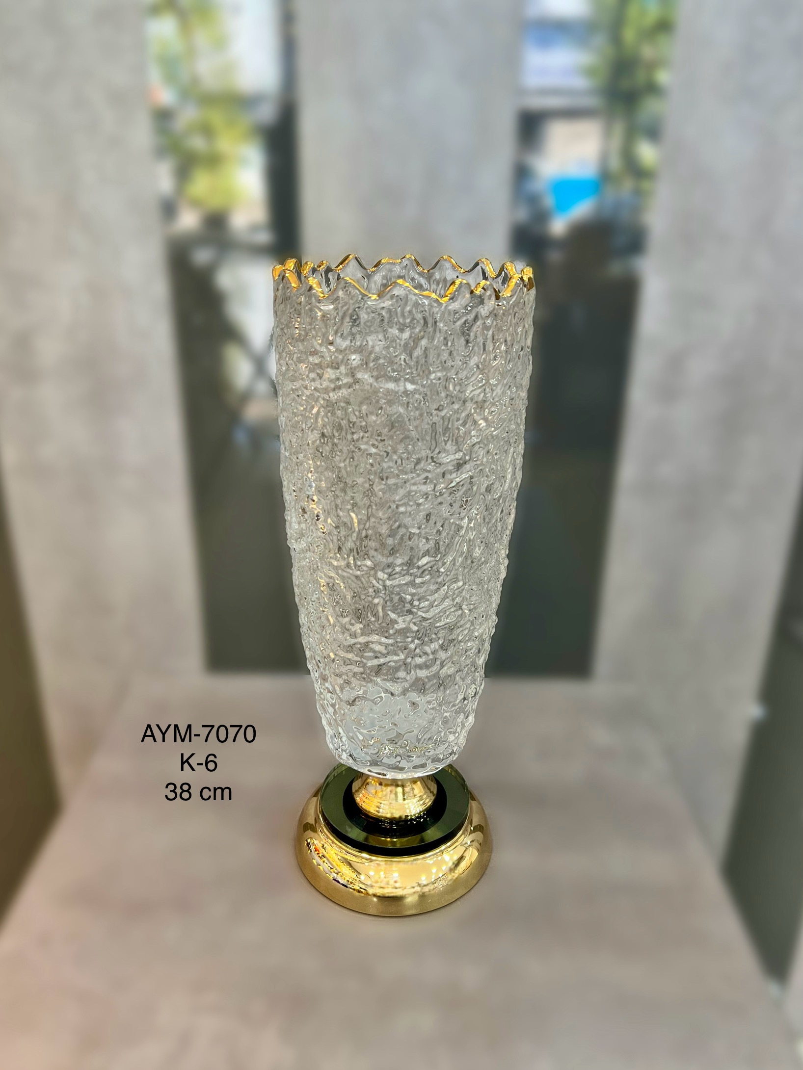 AYM-7070